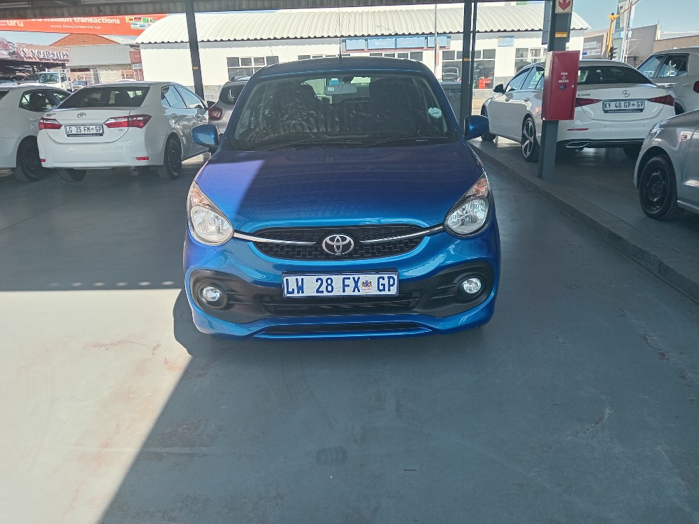 2024 VITZ 1.0 XR