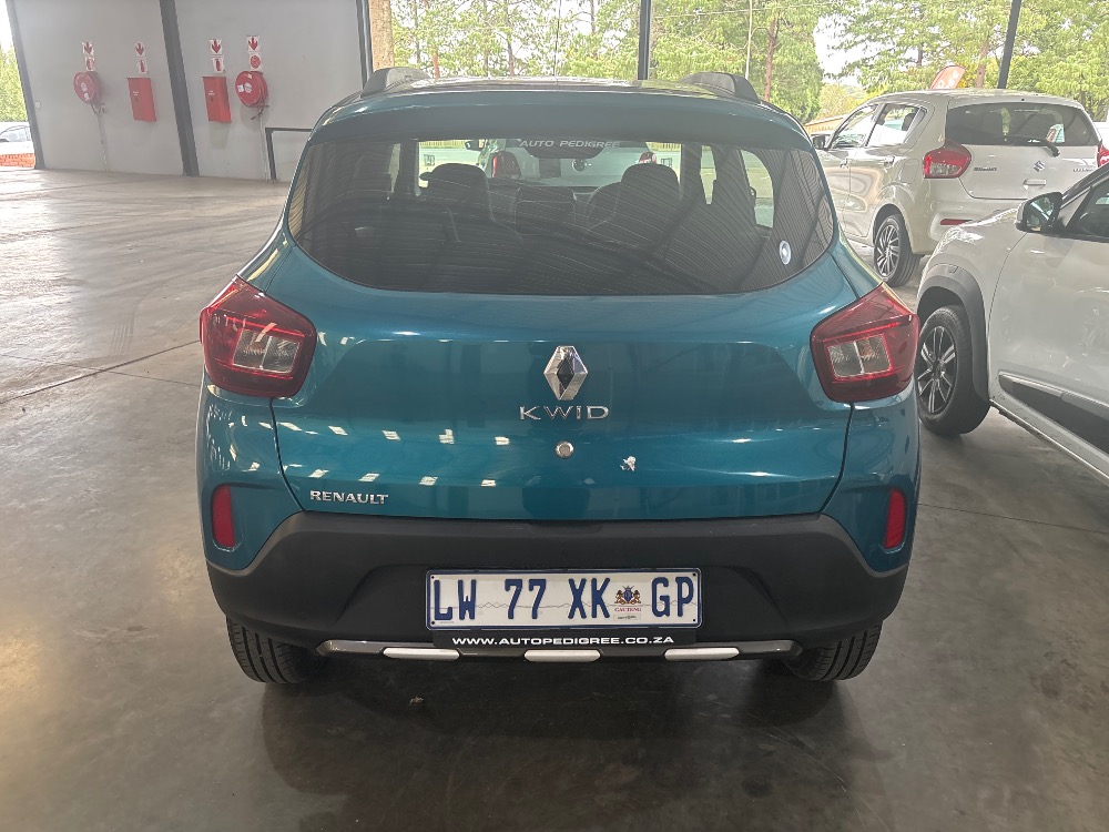 2024 KWID 1.0 CLIMBER 5DR AMT