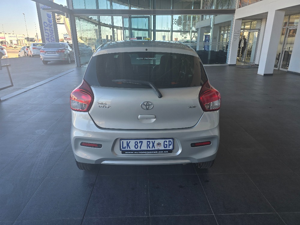 2023 VITZ 1.0 XR AMT