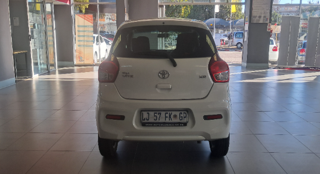 2023 VITZ 1.0 XR
