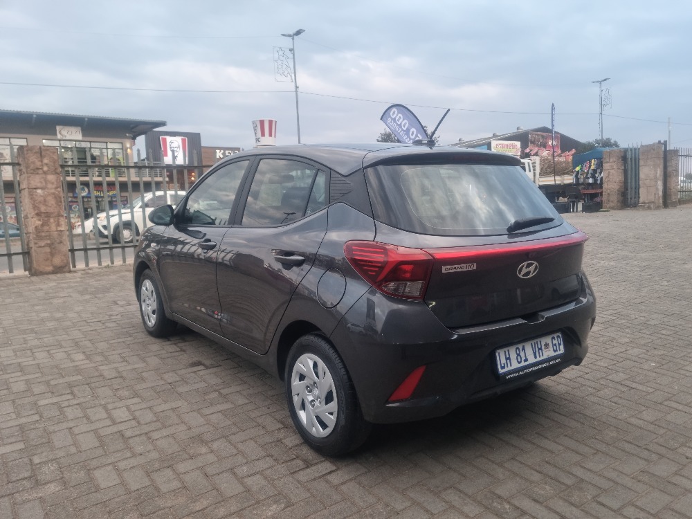 2023 GRAND i10 1.0 MOTION/PREMIUM