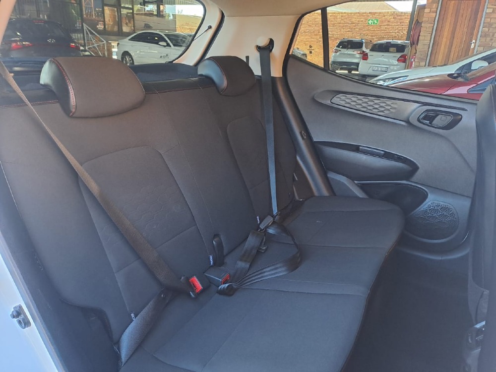 2024 GRAND i10 1.0 MOTION/PREMIUM