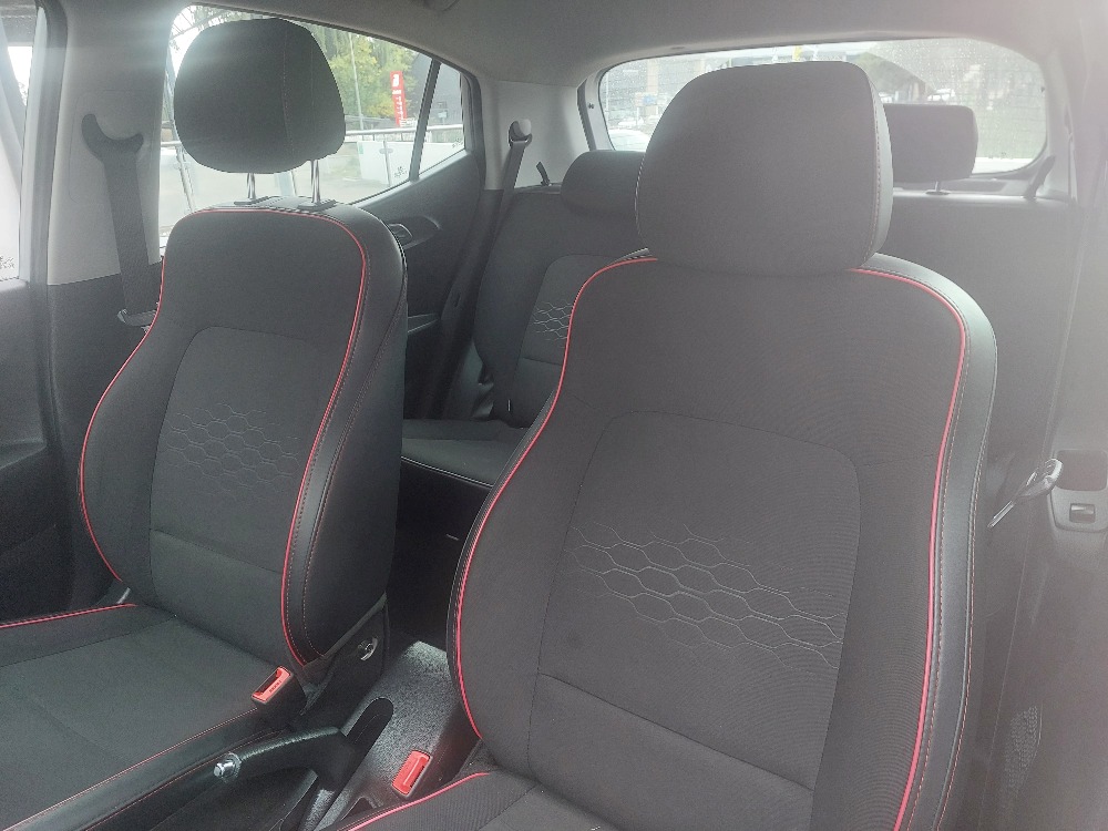 2023 GRAND i10 1.0 MOTION/PREMIUM