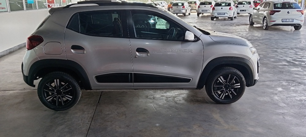 2023 KWID 1.0 CLIMBER 5DR