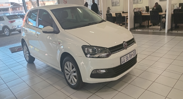 2023 POLO VIVO 1.6 COMFORTLINE TIP (5DR)