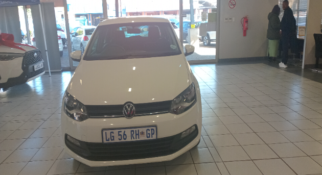 2023 POLO VIVO 1.6 COMFORTLINE TIP (5DR)