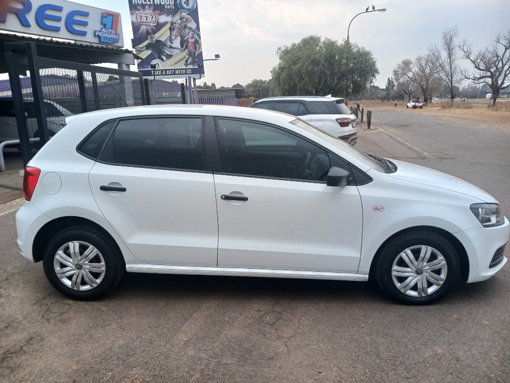2024 POLO VIVO 1.4 TRENDLINE (5DR)
