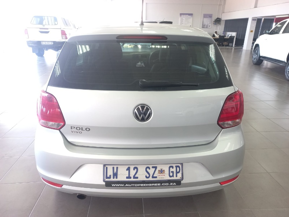 2024 POLO VIVO 1.6 COMFORTLINE TIP (5DR)