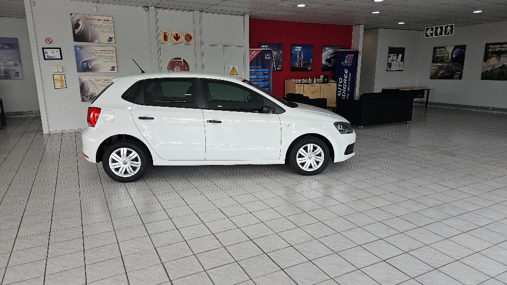 2023 POLO VIVO 1.4 TRENDLINE (5DR)
