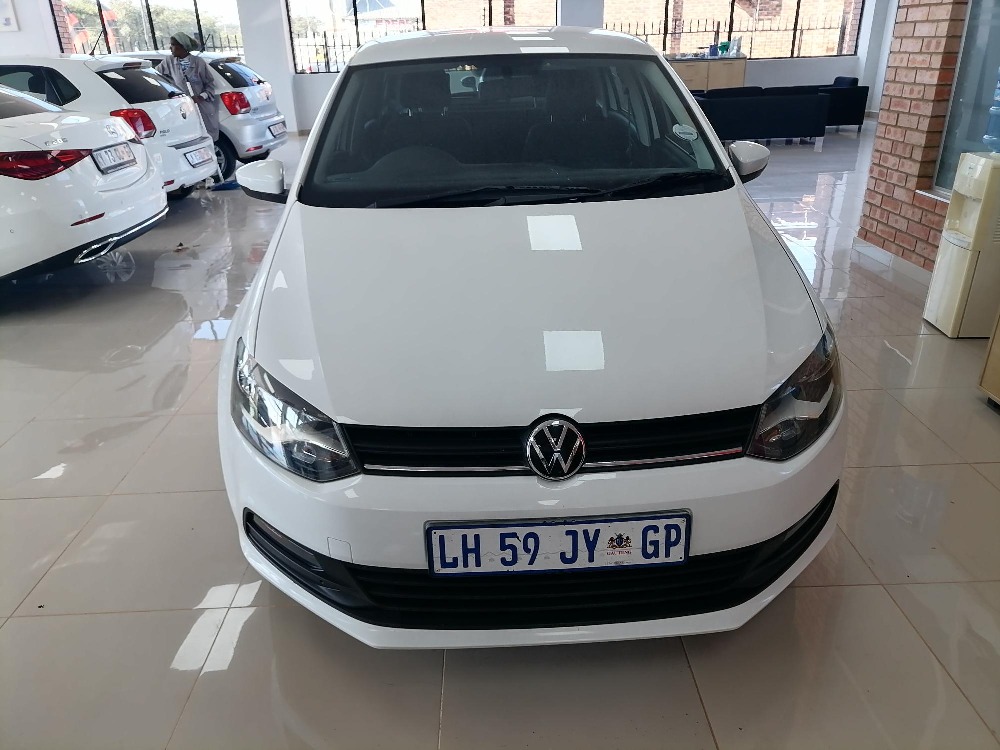 2023 POLO VIVO 1.6 COMFORTLINE TIP (5DR)