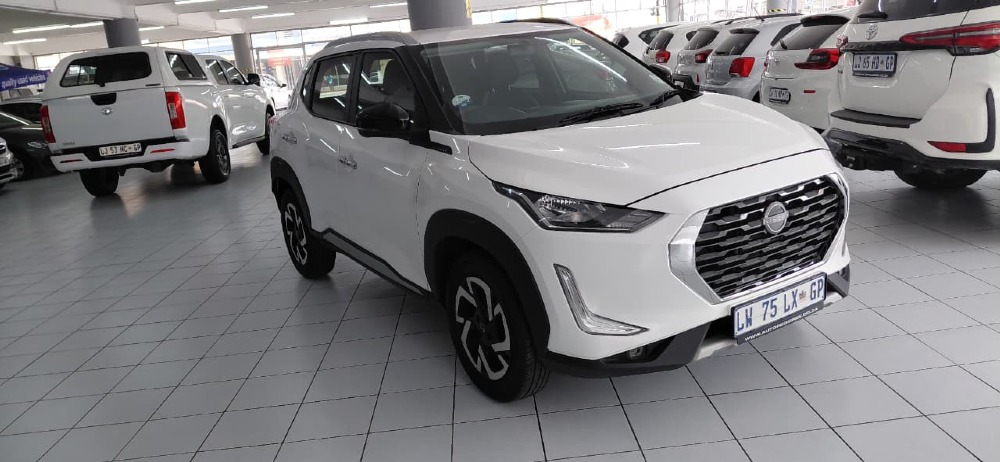 2024 MAGNITE 1.0T ACENTA CVT