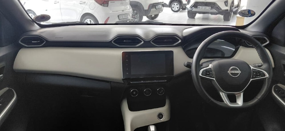 2024 MAGNITE 1.0T ACENTA CVT