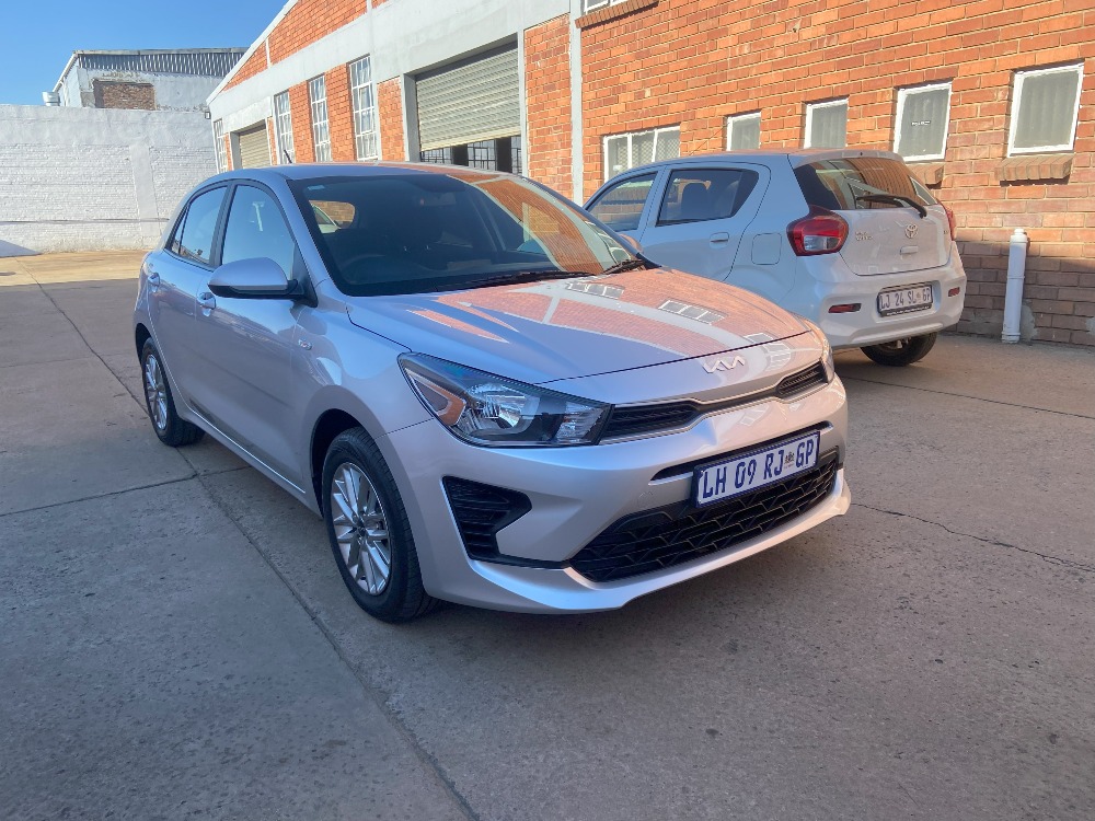 2023 Kia Rio