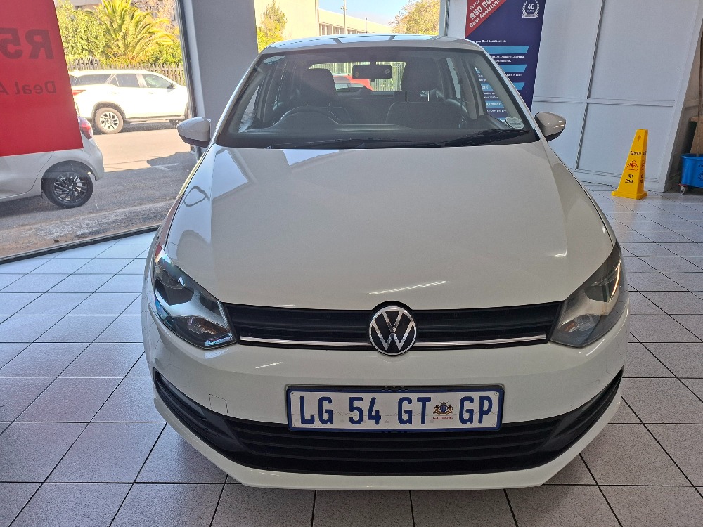 2023 POLO VIVO 1.6 COMFORTLINE TIP (5DR)