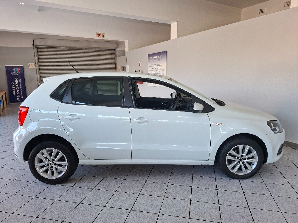 2023 POLO VIVO 1.6 COMFORTLINE TIP (5DR)