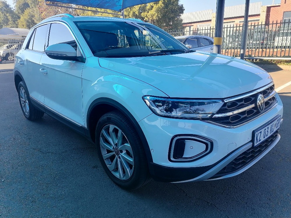 2023 Volkswagen T-Roc