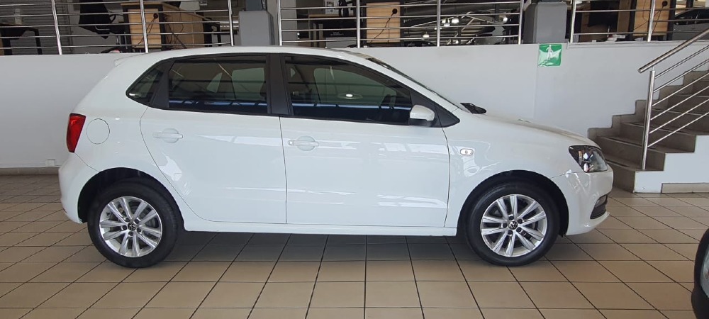 2023 POLO VIVO 1.6 COMFORTLINE TIP (5DR)