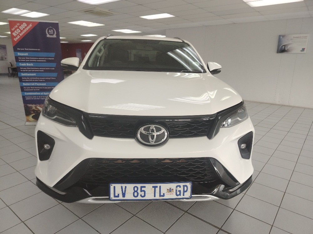 2024 FORTUNER 2.4GD-6 R/B A/T