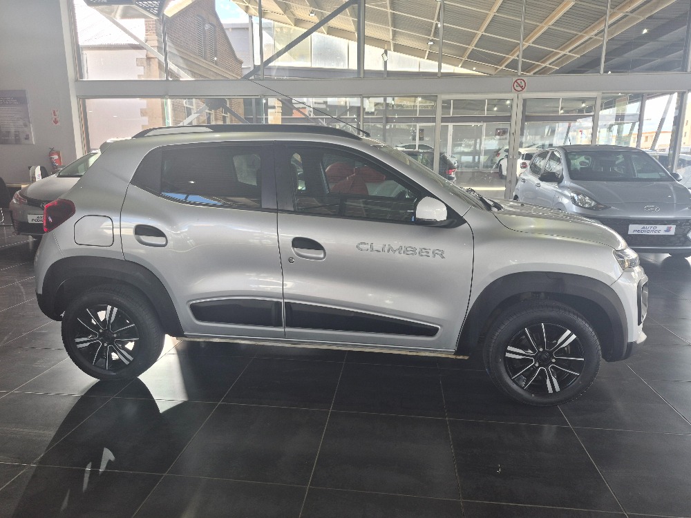 2024 KWID 1.0 CLIMBER 5DR