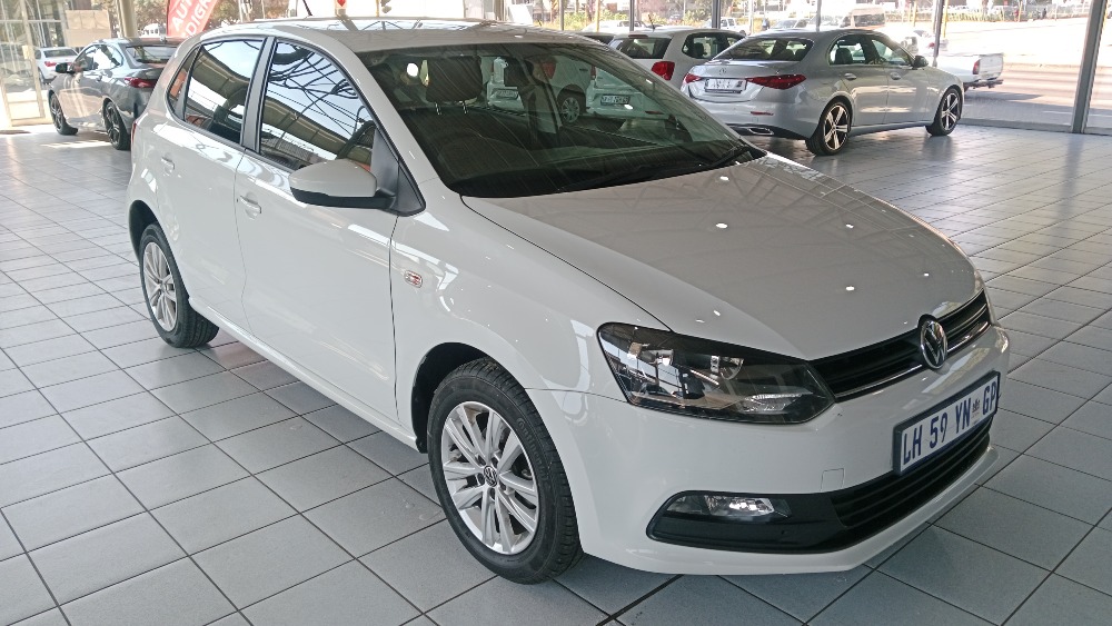 2023 POLO VIVO 1.6 COMFORTLINE TIP (5DR)