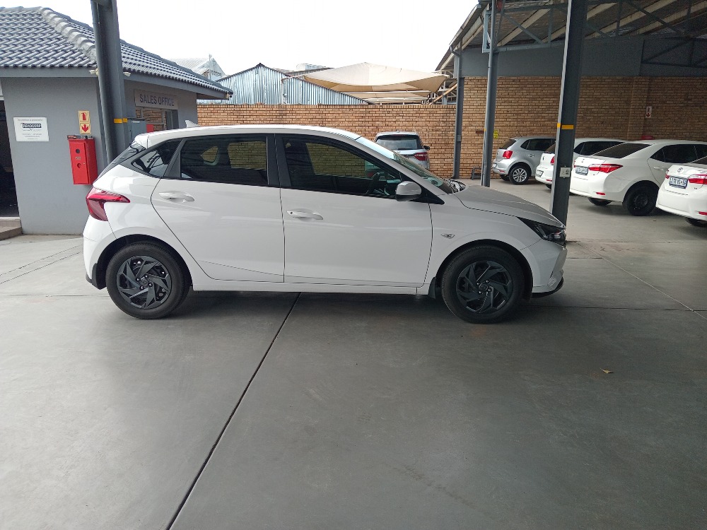 2023 i20 1.2 MOTION