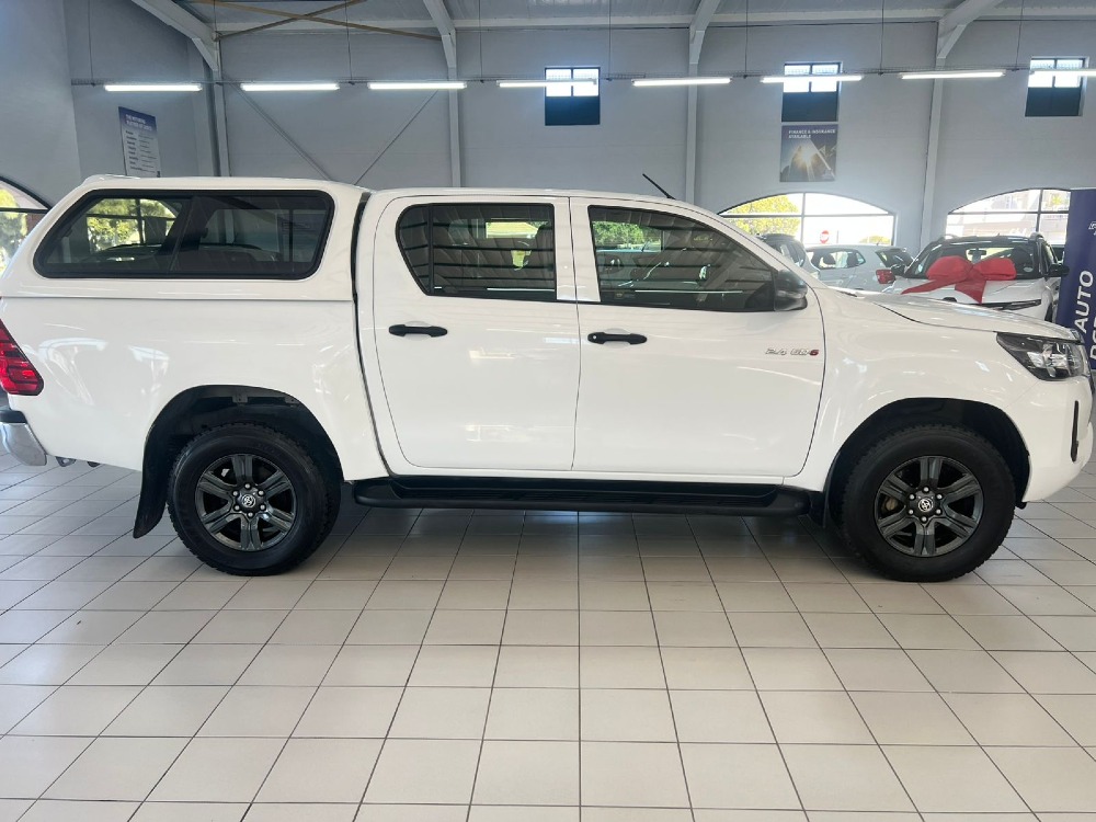 2023 HILUX 2.4 GD-6 RAIDER 4X4 A/T P/U D/C