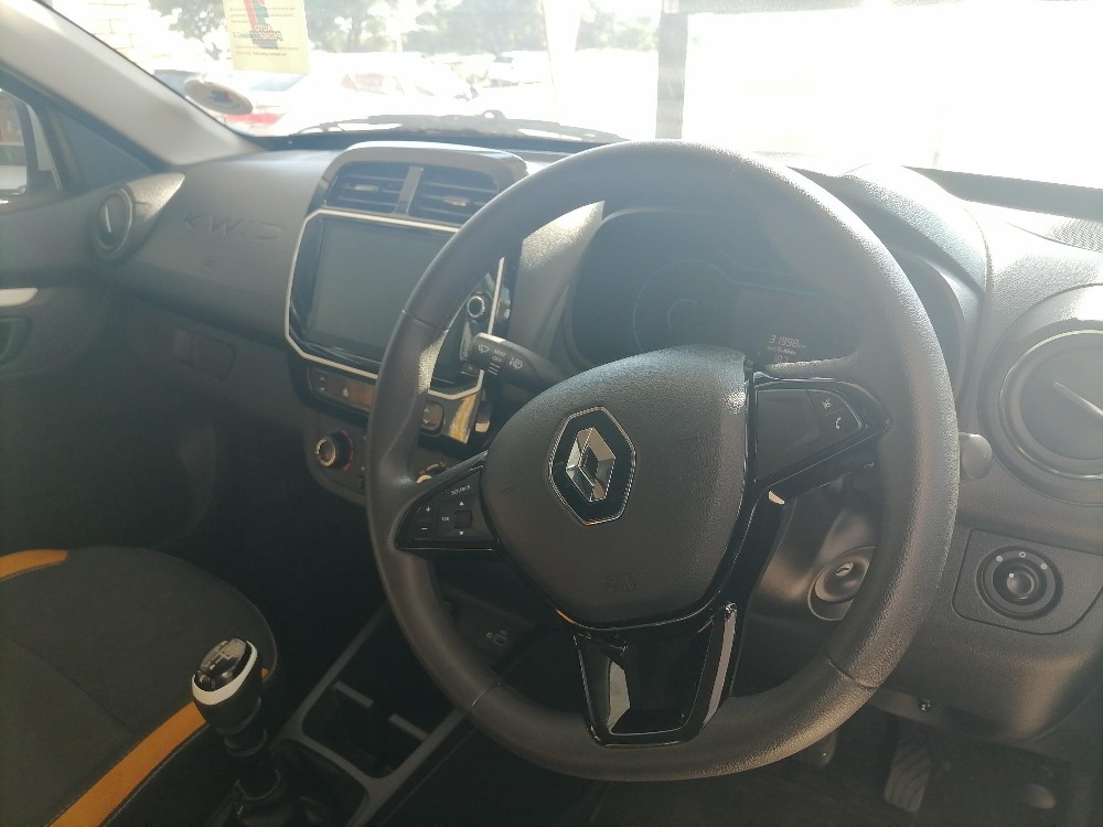 2023 KWID 1.0 CLIMBER 5DR