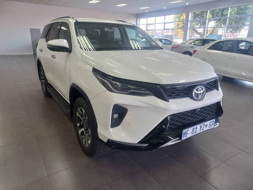 2025 Toyota Fortuner