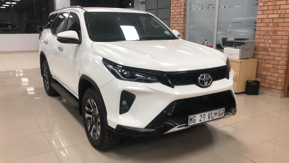 2025 Toyota Fortuner
