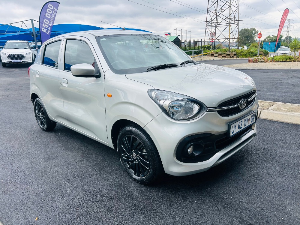 2024 Toyota Vitz