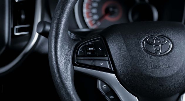 2024 VITZ 1.0 XR