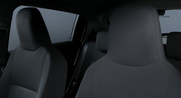 2024 VITZ 1.0 XR