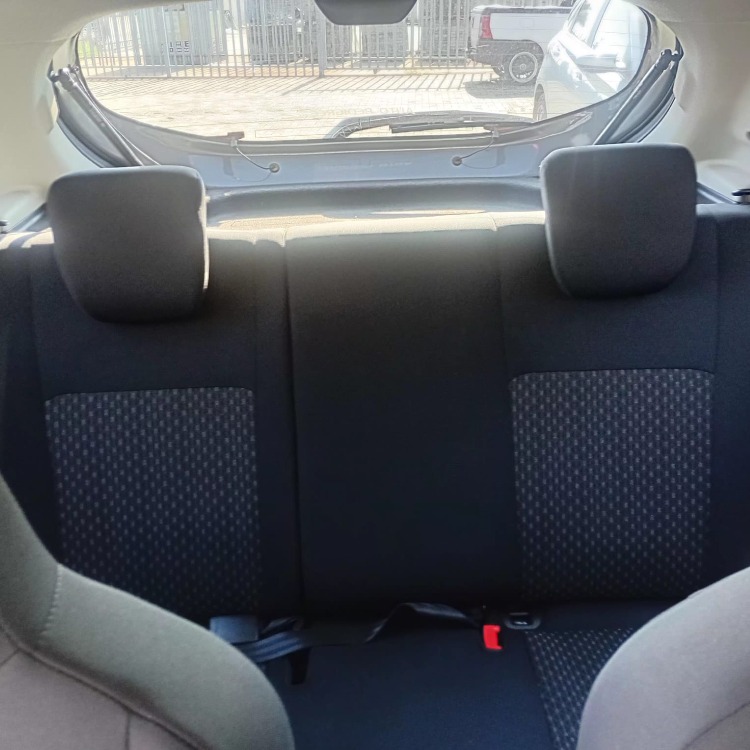 2024 VITZ 1.0 XR AMT