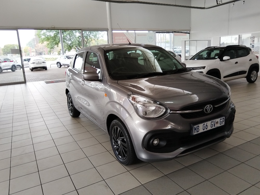2024 Toyota Vitz