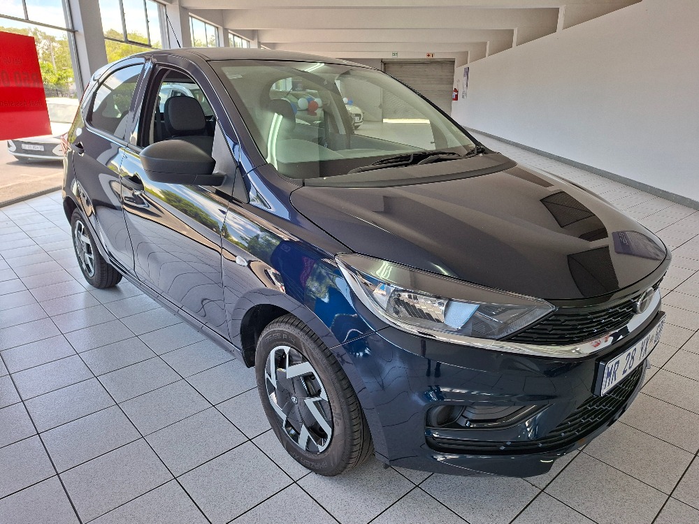 2025 TATA TIAGO