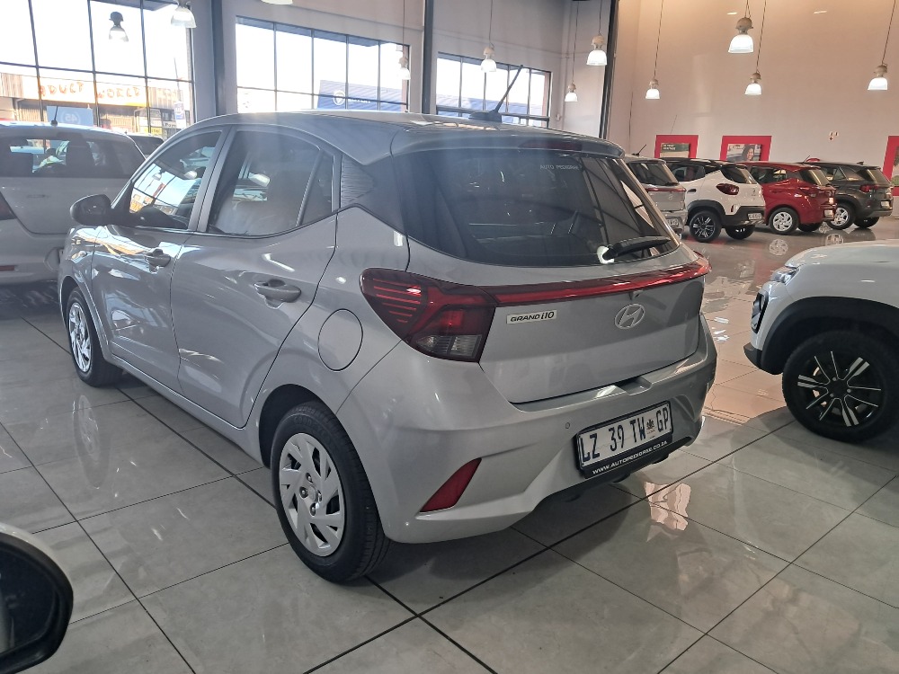 2024 GRAND i10 1.0 MOTION/PREMIUM