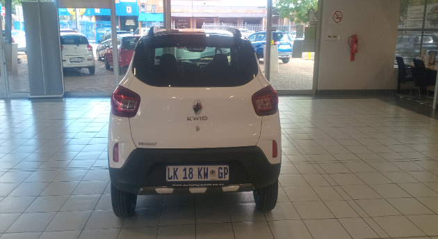 2023 KWID 1.0 CLIMBER 5DR