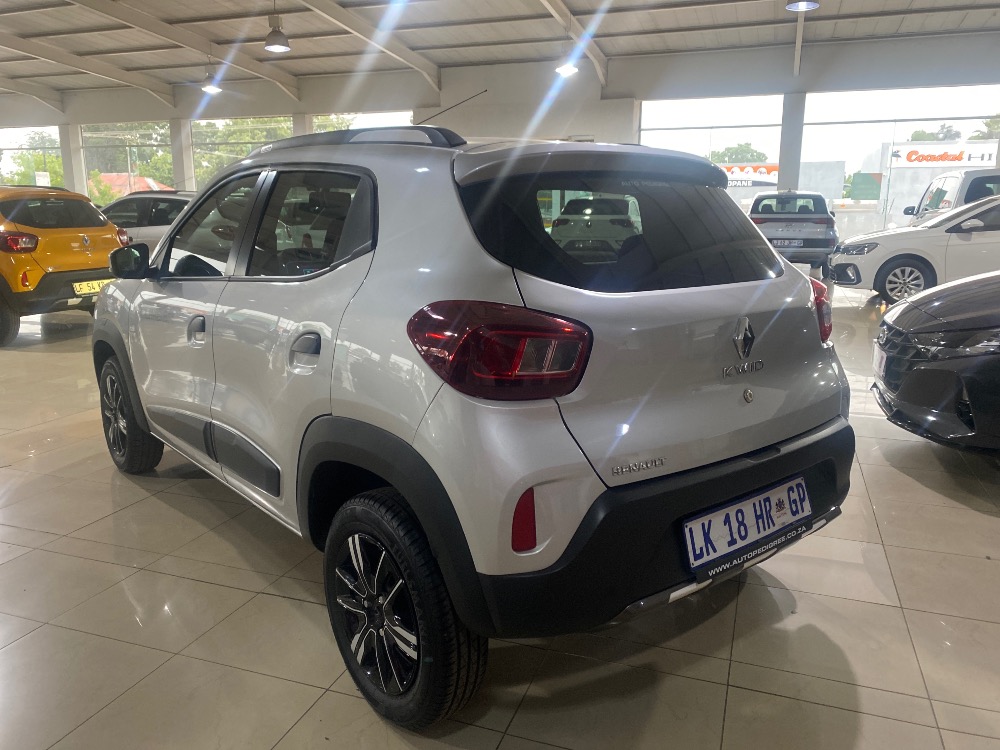 2023 KWID 1.0 CLIMBER 5DR