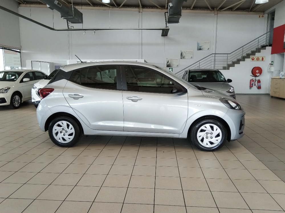 2024 GRAND i10 1.0 MOTION/PREMIUM