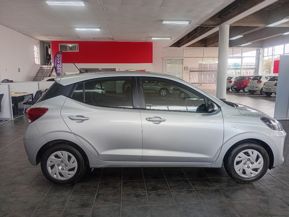 2024 GRAND i10 1.0 MOTION/PREMIUM