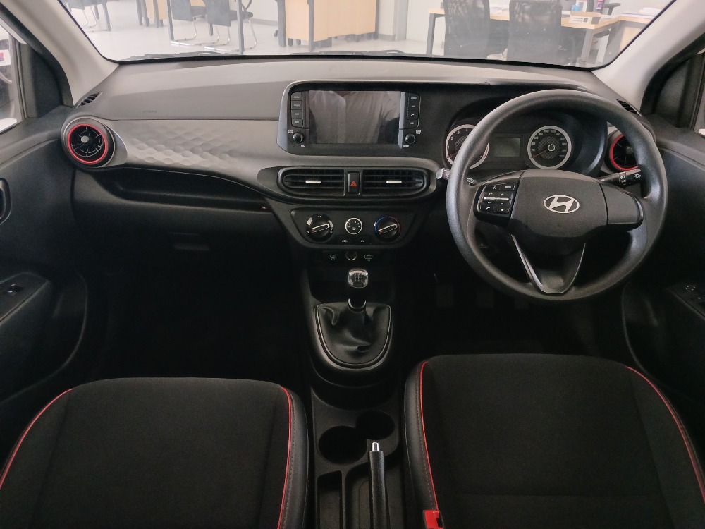 2024 GRAND i10 1.0 MOTION/PREMIUM