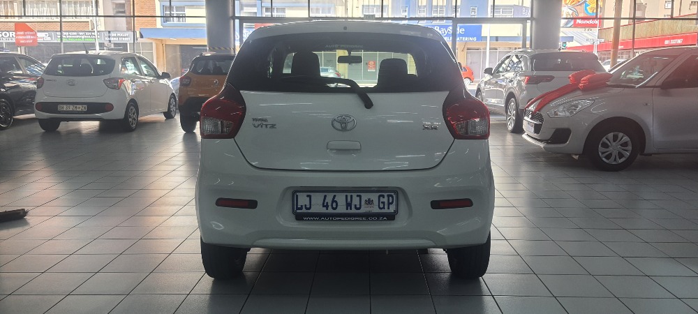 2023 VITZ 1.0 XR