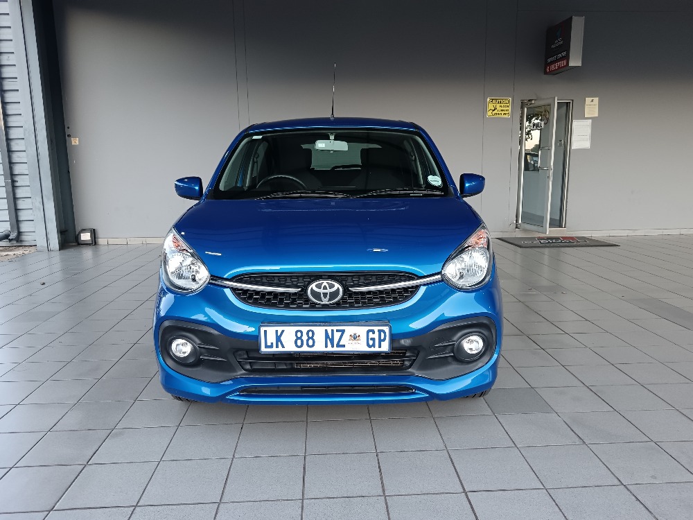 2023 VITZ 1.0 XR