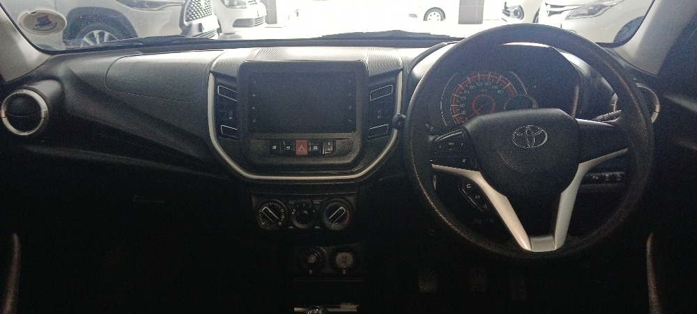 2023 VITZ 1.0 XR