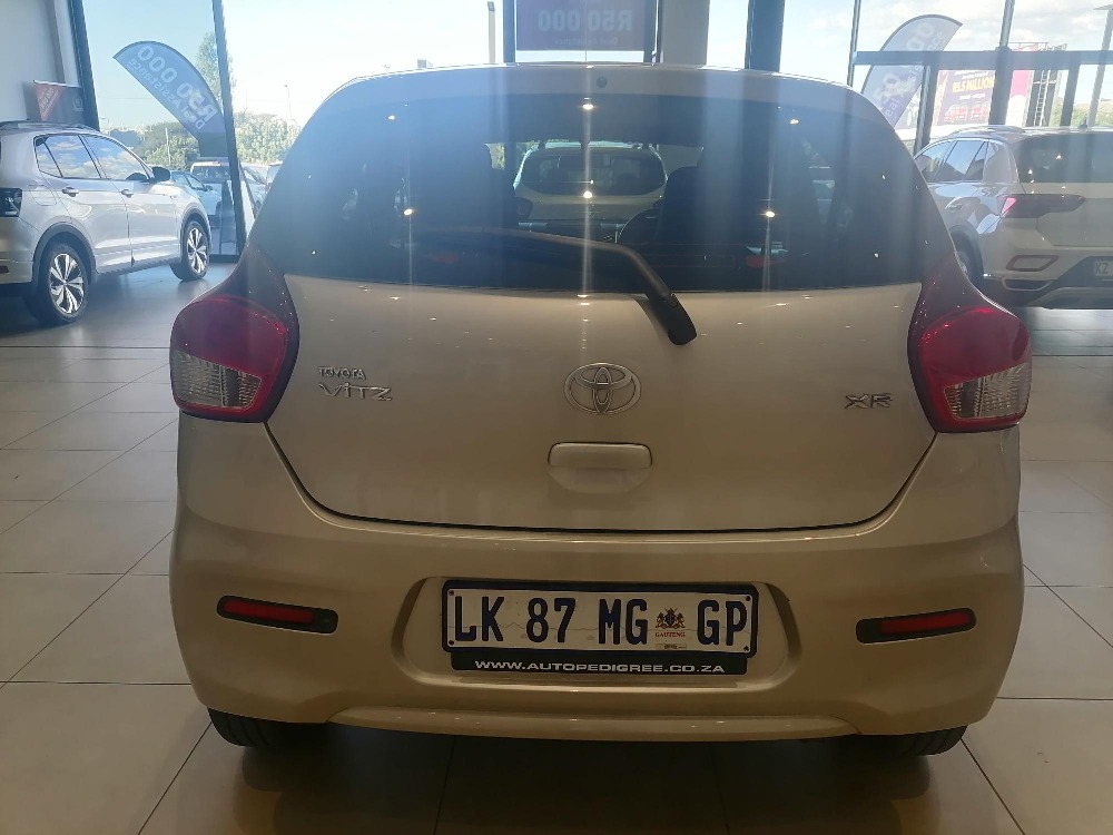 2023 VITZ 1.0 XR AMT