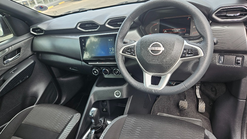 2025 MAGNITE 1.0 ACENTA AMT