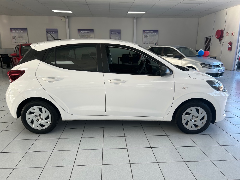 2023 GRAND i10 1.0 MOTION/PREMIUM