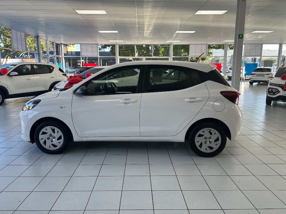 2023 GRAND i10 1.0 MOTION/PREMIUM