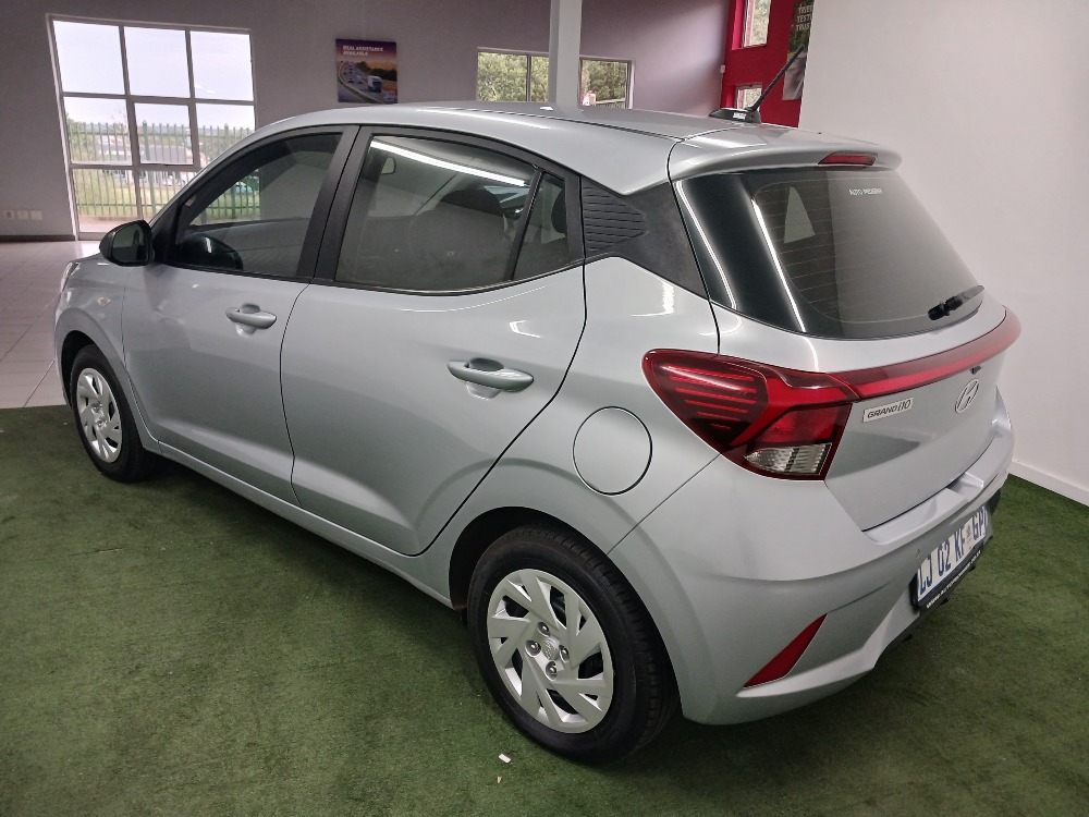 2023 GRAND i10 1.0 MOTION/PREMIUM