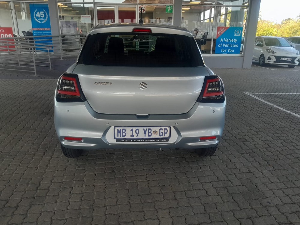 2024 SWIFT 1.2 GL